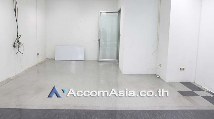  1  Studio Office Space For Rent in Sathorn ,Bangkok BTS Chong Nonsi - BRT Arkhan Songkhro at JC Kevin Tower AA17415